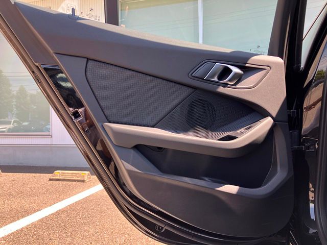F40 118d Sports Hatch 5-door B47 2.0d