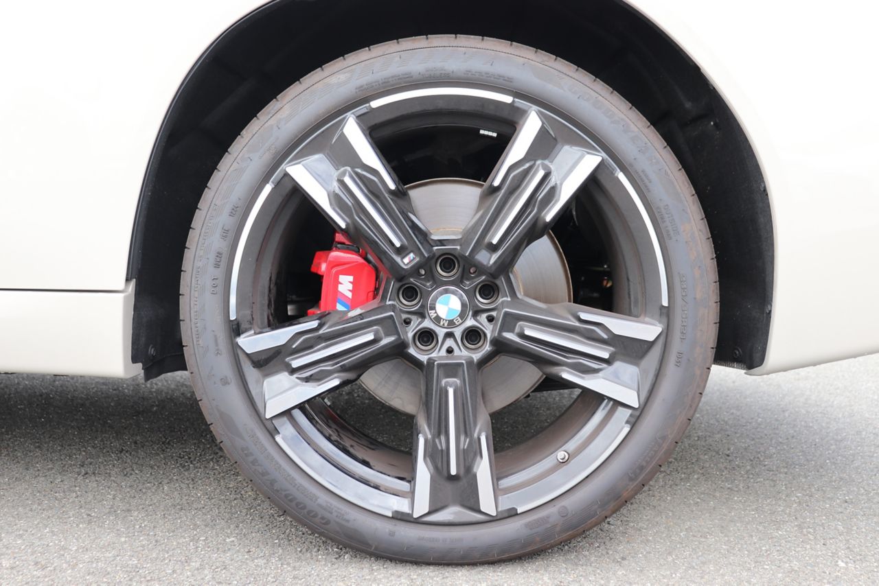 X3 M50 US