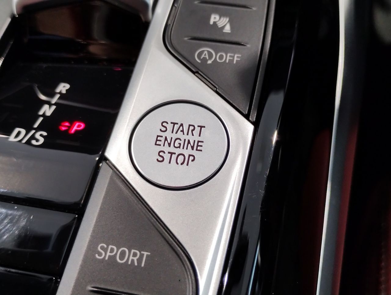 G42 220i Coupe