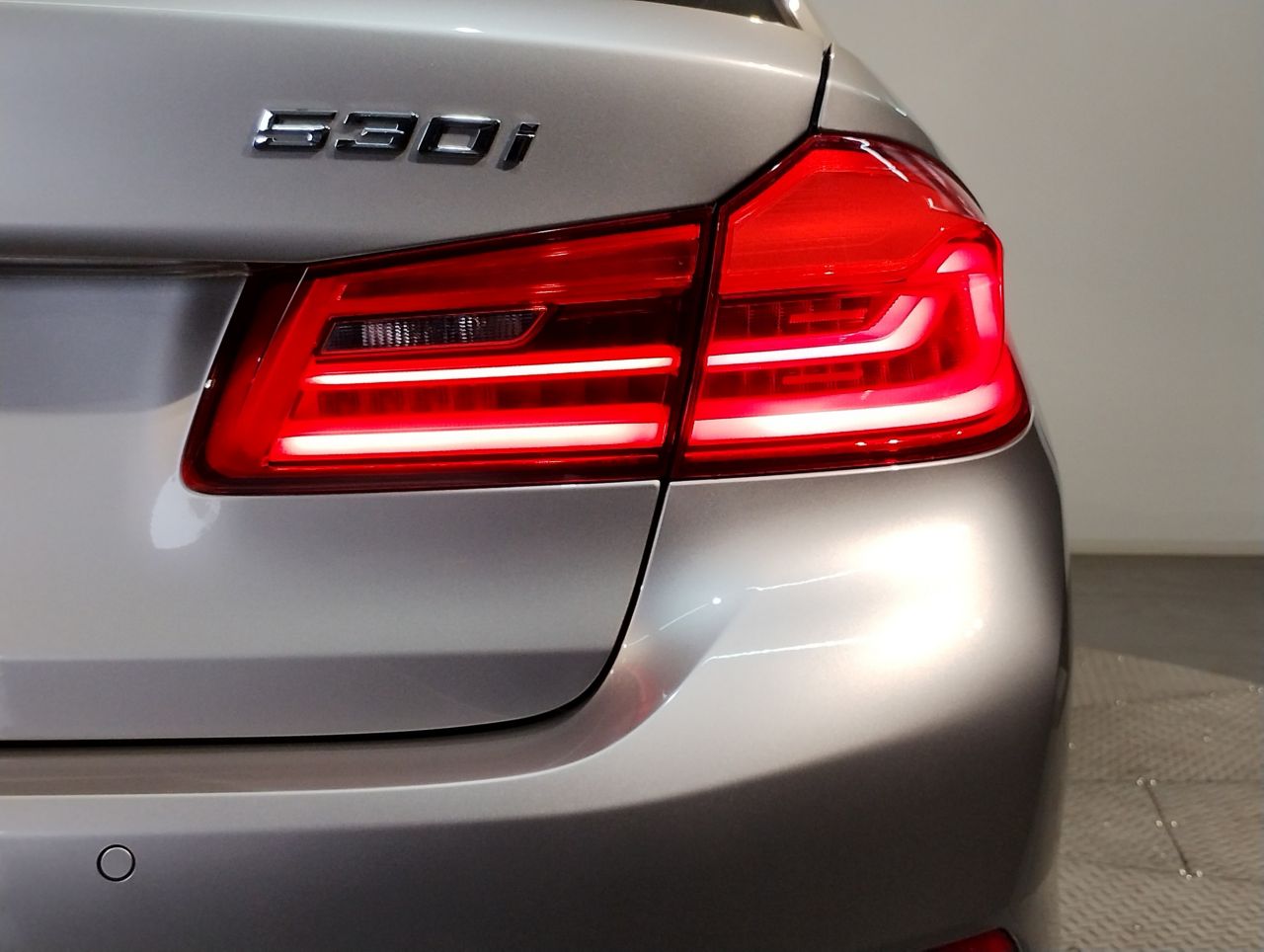 530I