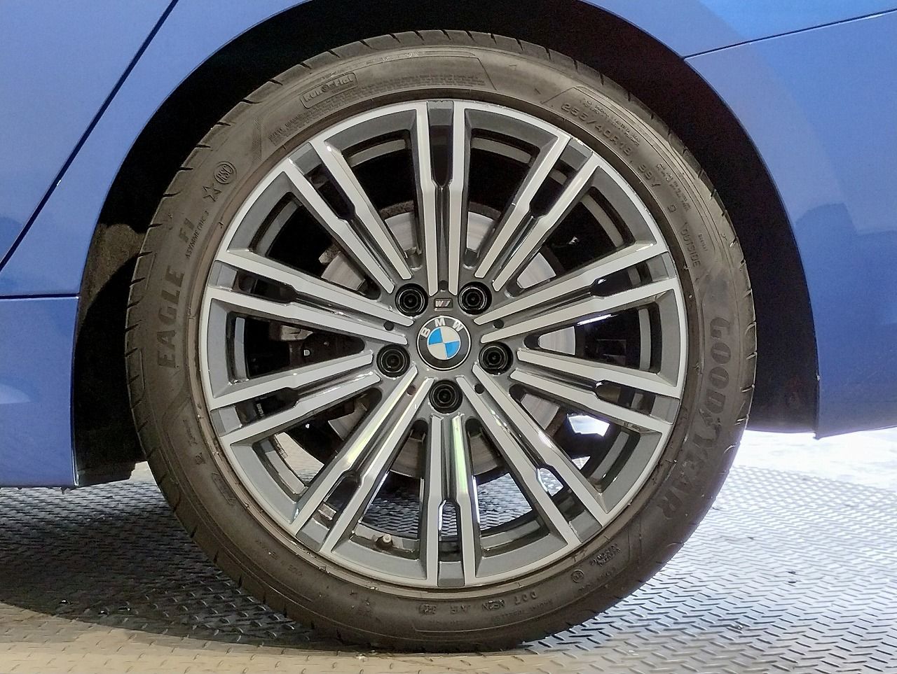 G21 318i Touring