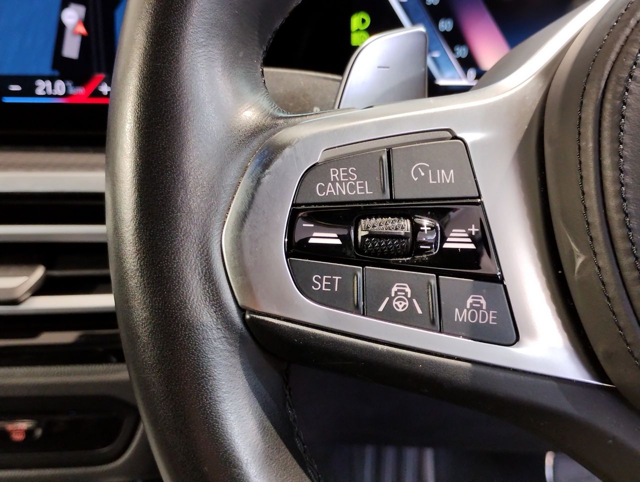 G20 320i Saloon LCI RHD MX