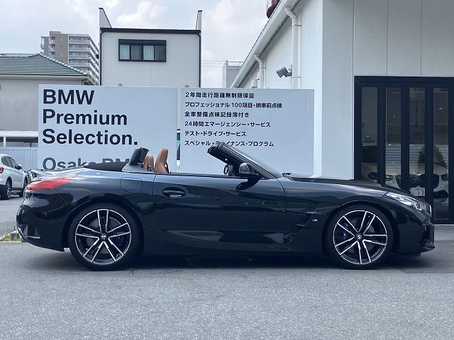 G29 z4 sDrive20i RHD