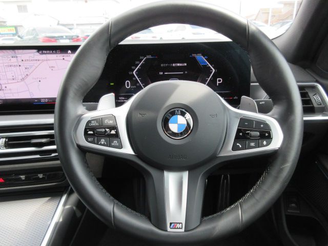 320d xDrive Berline RHD