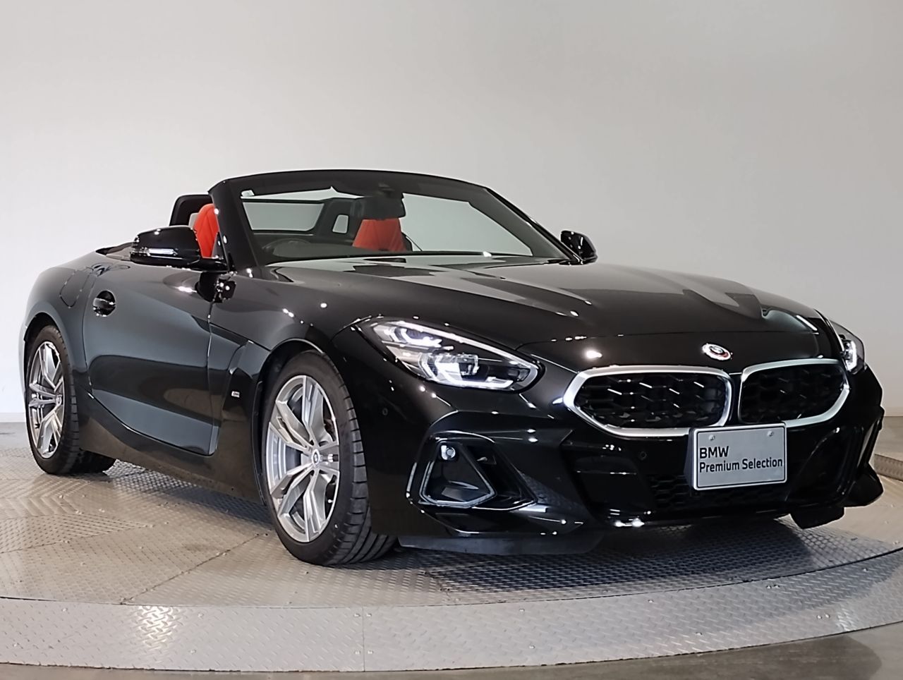 G29 z4 sDrive20i RHD