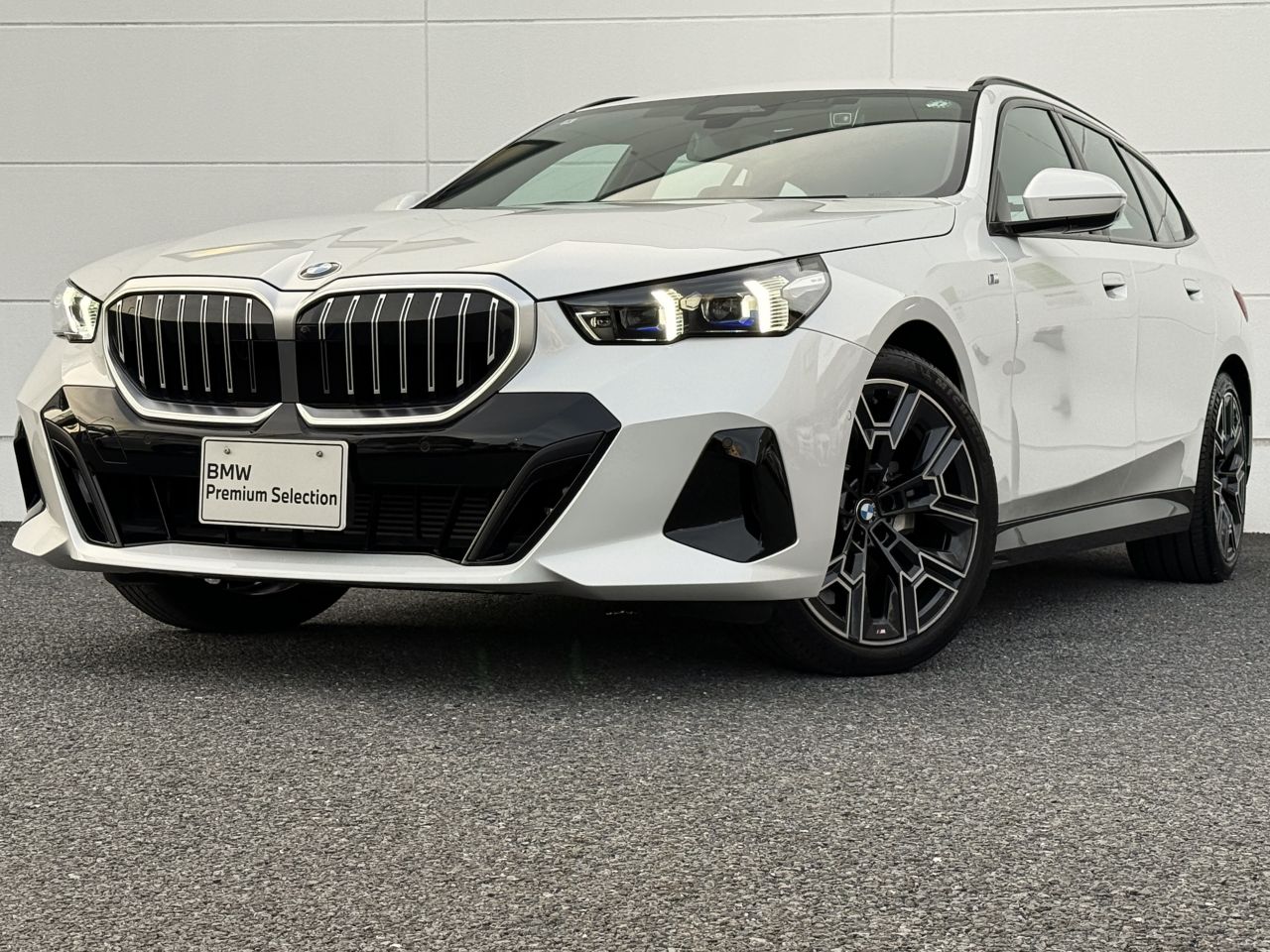 523d xDrive Touring M Sport