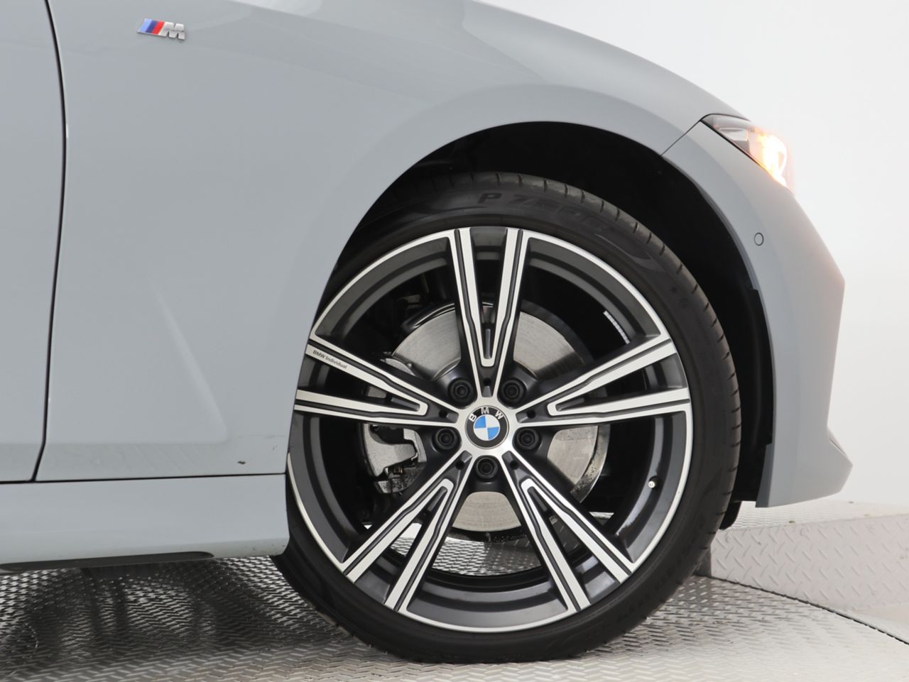 320d xDrive Berline RHD