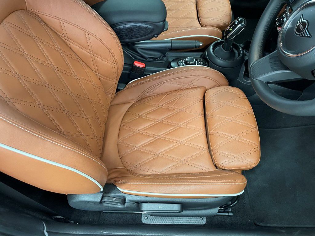 Cooper S 3 doors RHD