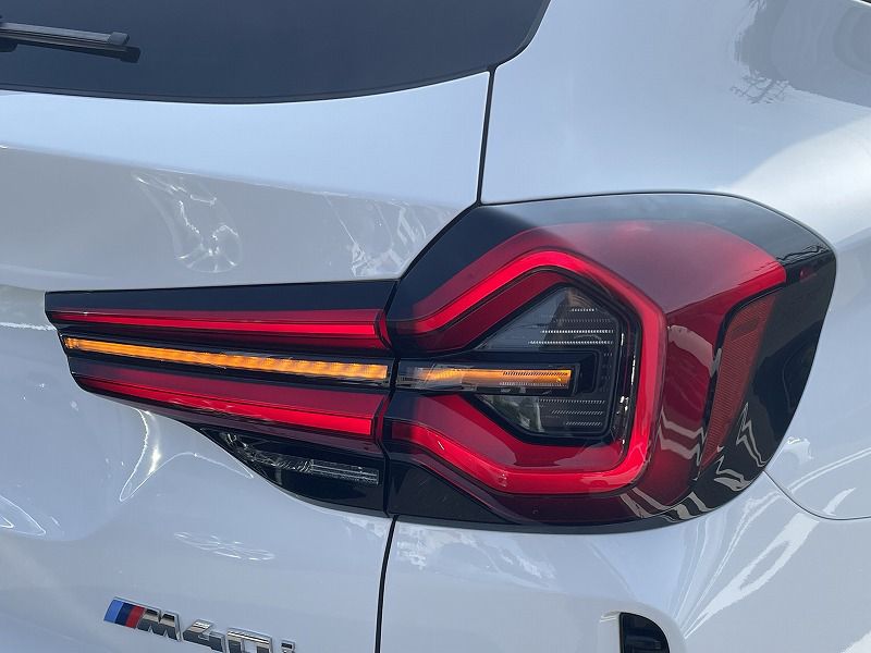G01 X3 M40i RHD LCI ZA