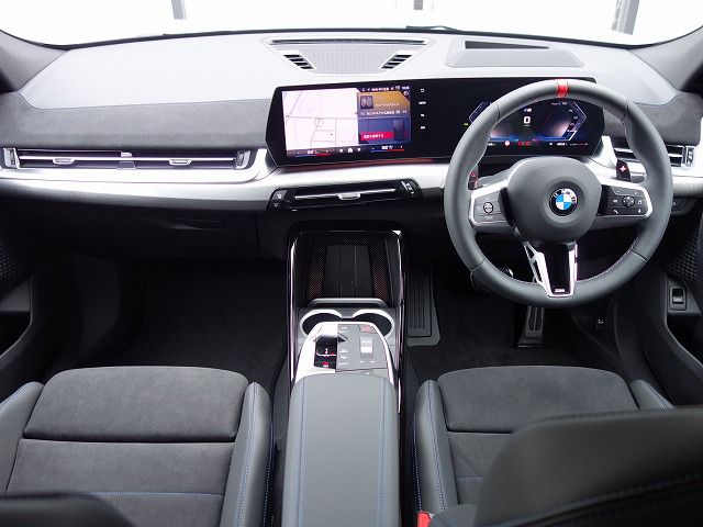 X2 M35i xDrive RHD