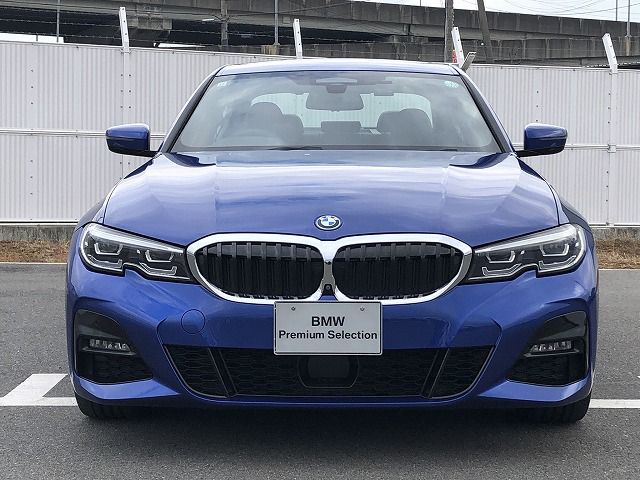 G20 330e Saloon RHD MX