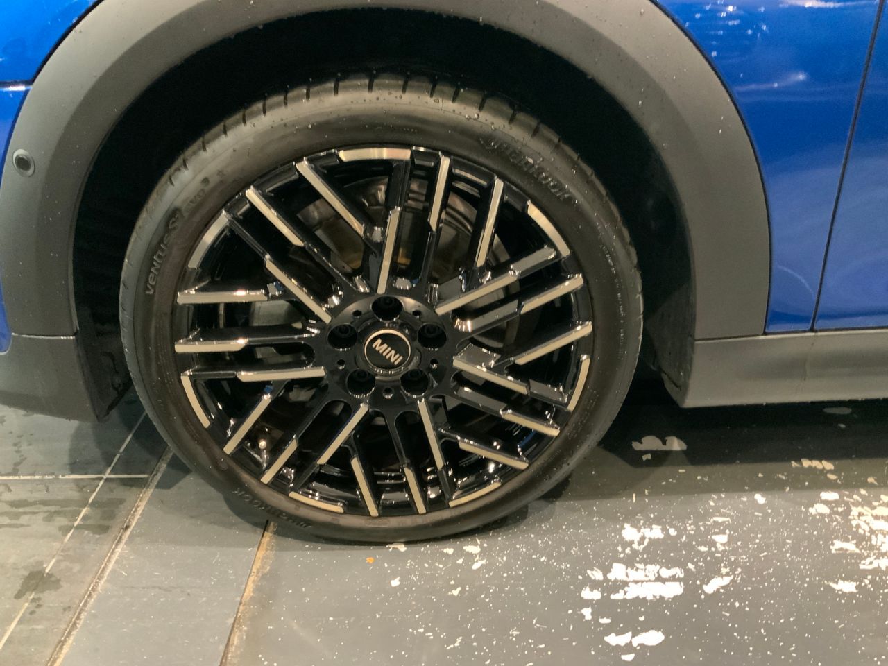 F66 MINI Cooper C 3Dr