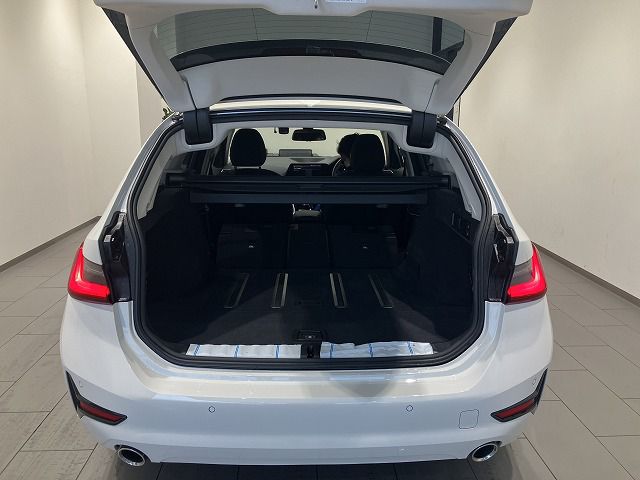 G21 320d xDrive Touring RHD