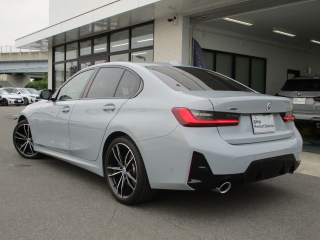 320d xDrive Berline RHD
