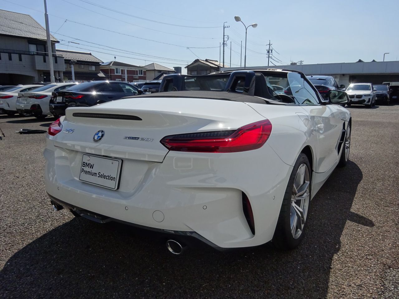 G29 z4 sDrive20i RHD