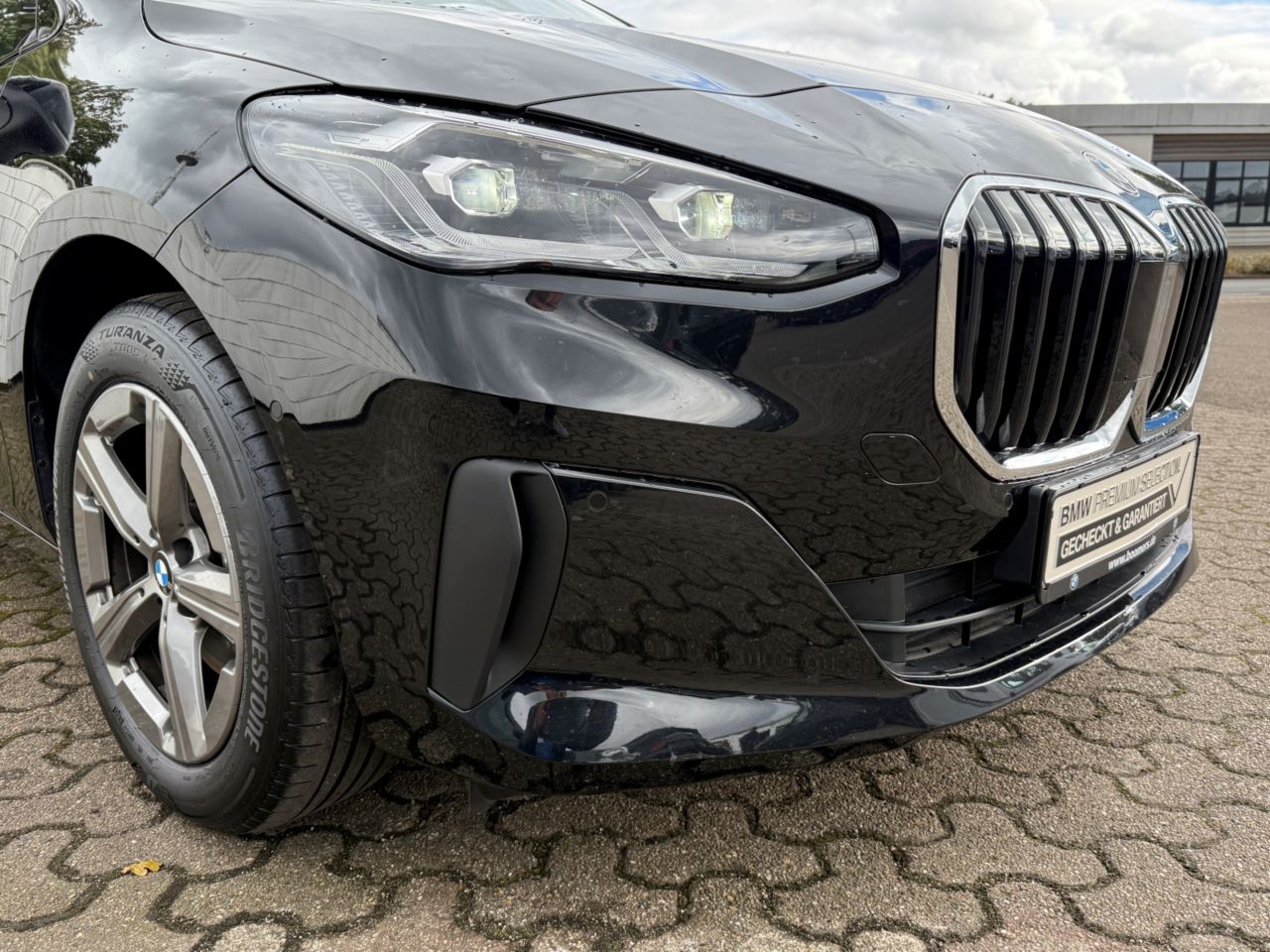BMW 218