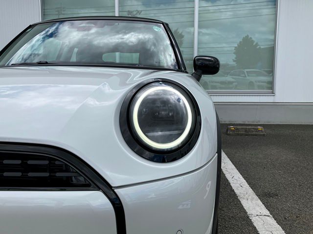 F66 MINI Cooper C 3Dr