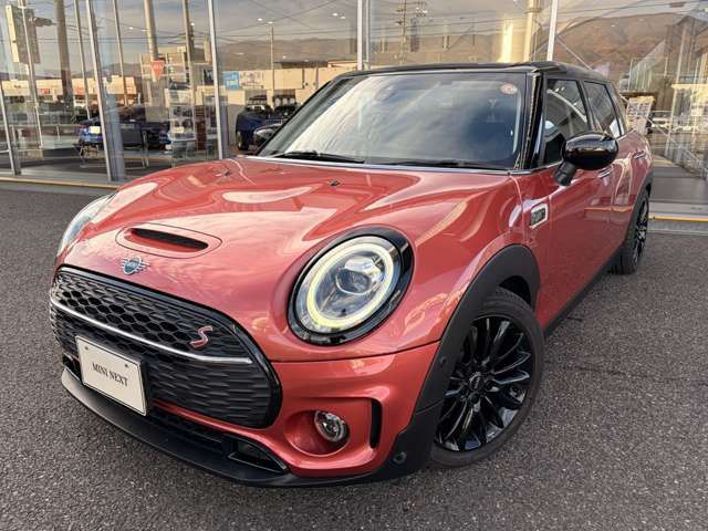 THE NEW MINI COOPER S CLUBMAN.
