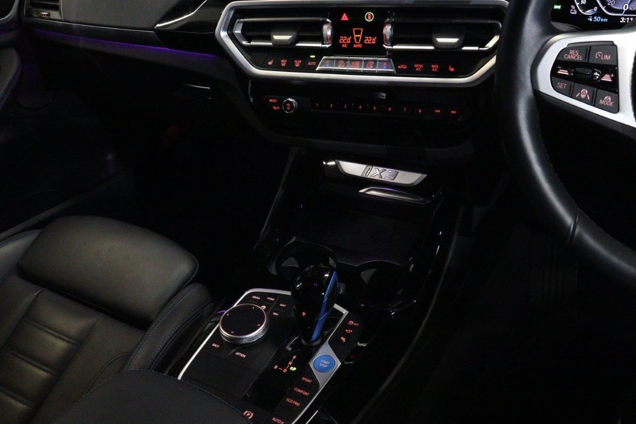 G08 iX3 BEV RHD