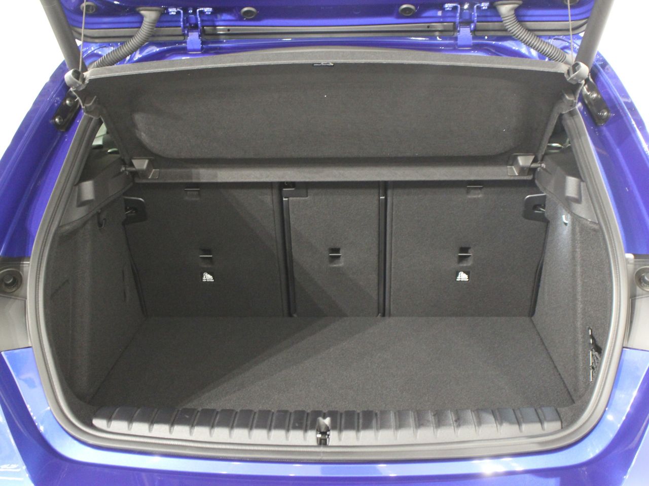 M135 xDrive Sports Hatch