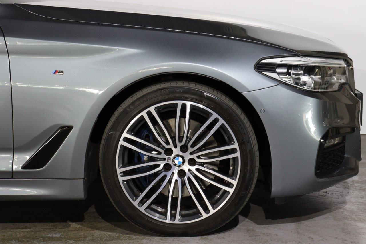 530I