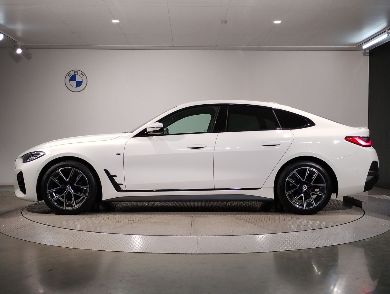 G26 420d xDrive Gran Coupe RHD