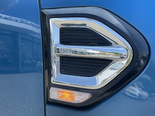 MINI CROSSOVER COOPER D