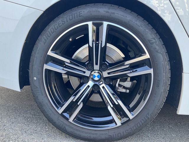 G20 320i Saloon LCI RHD MX