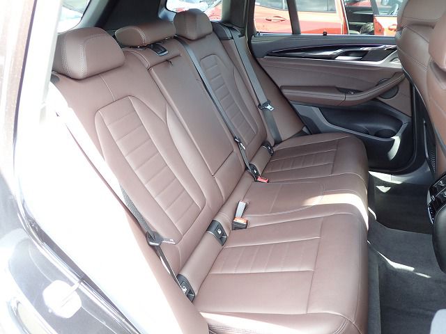 G01 X3 xDrive20d RHD ZA LCI