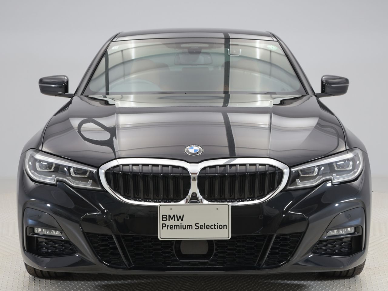 G20 320d xDrive RHD Saloon