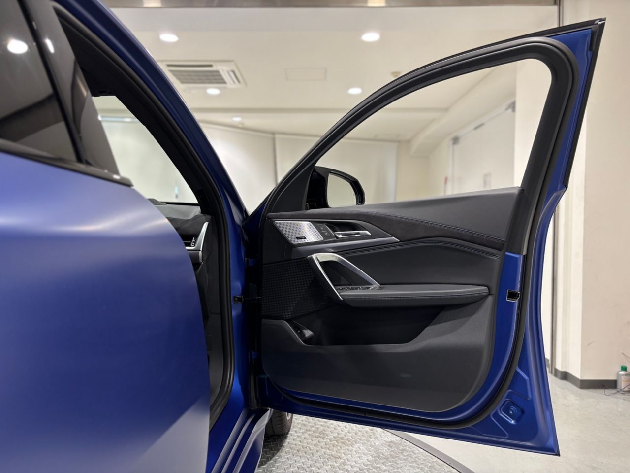 X2 M35i xDrive RHD