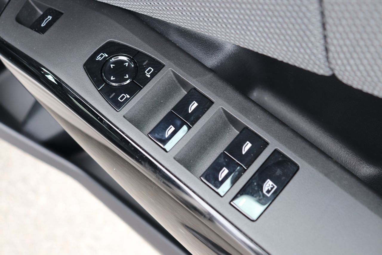 X3 M50 US