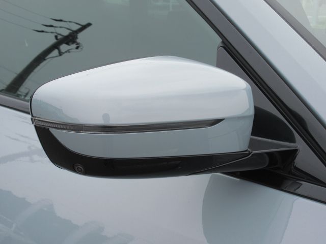 G26 i4 eDrive40 RHD
