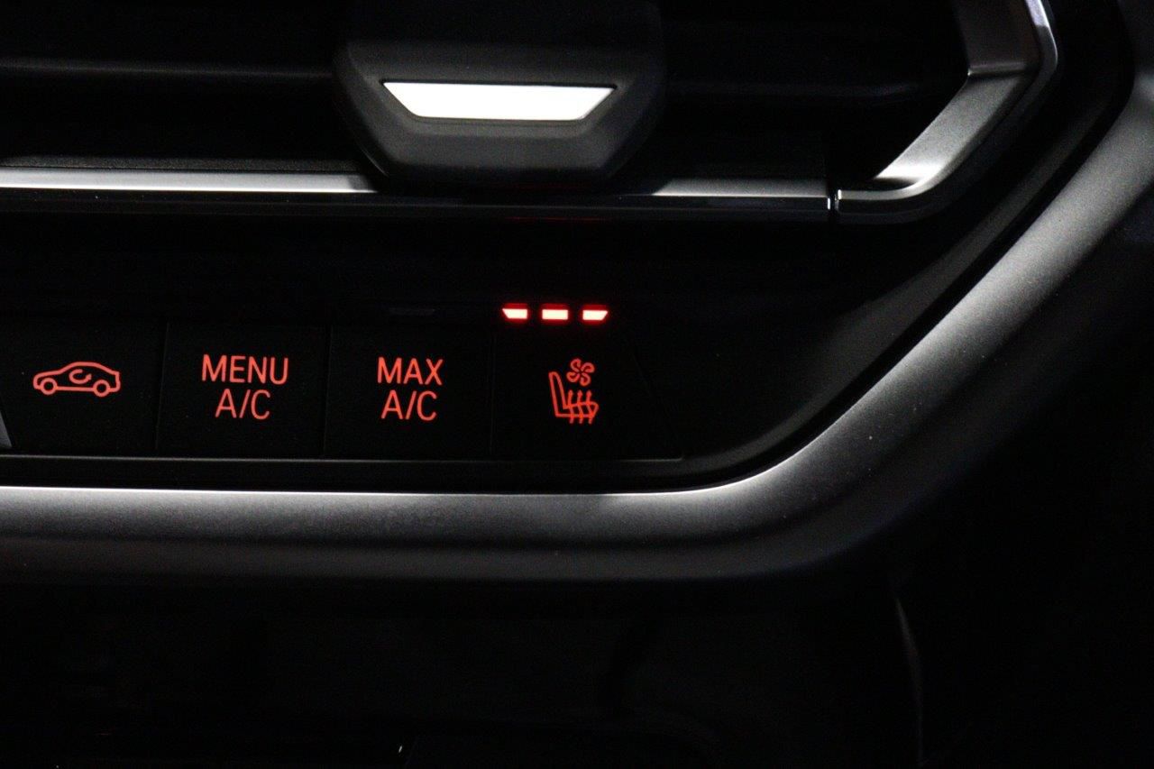 G01 X3 M40i RHD LCI ZA