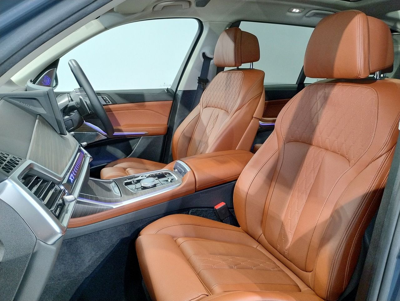 X7 xDrive40d RHD US