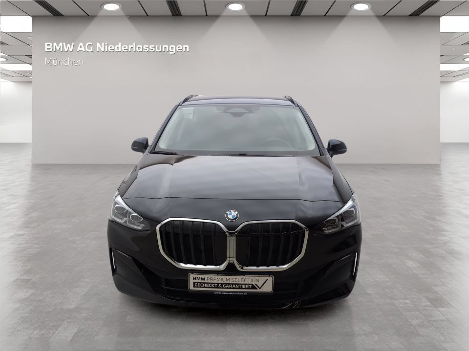 BMW 216