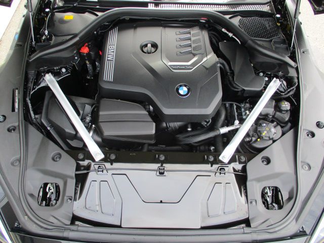 G29 z4 sDrive20i RHD