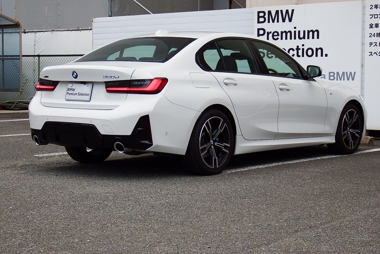320d xDrive Berline RHD