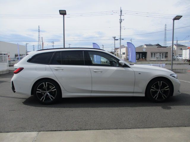 G21 320i Touring LCI RHD