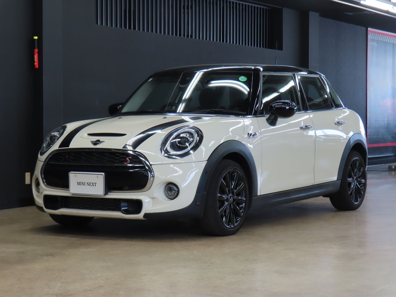F55 COOPER S D(AT)