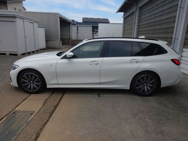 G21 320d xDrive Touring RHD
