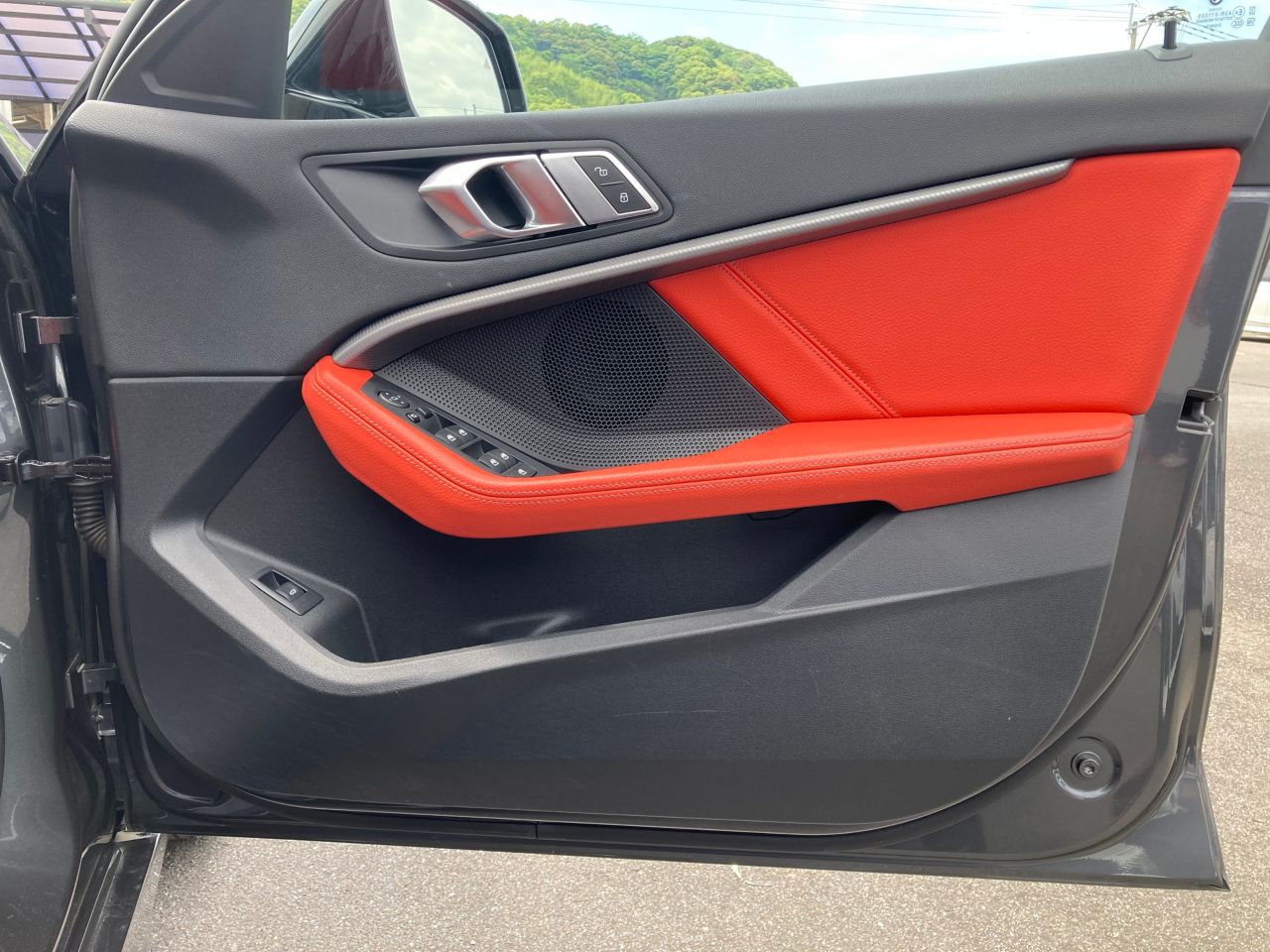 F40 118d Sports Hatch 5-door B47 2.0d