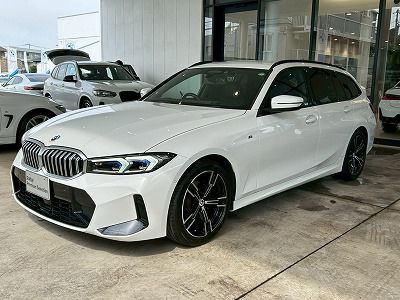 318i Touring RHD