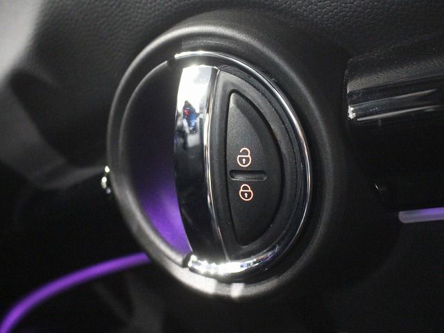 MINI JCW 3 Dr
