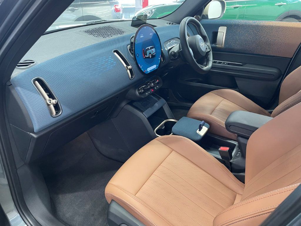 U25 MINI Countryman SE ALL4