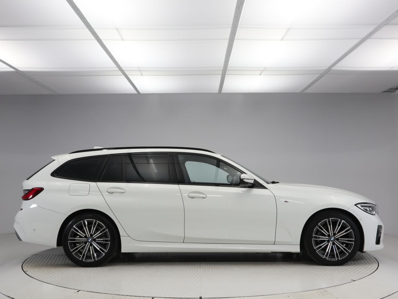 G21 320d xDrive Touring RHD