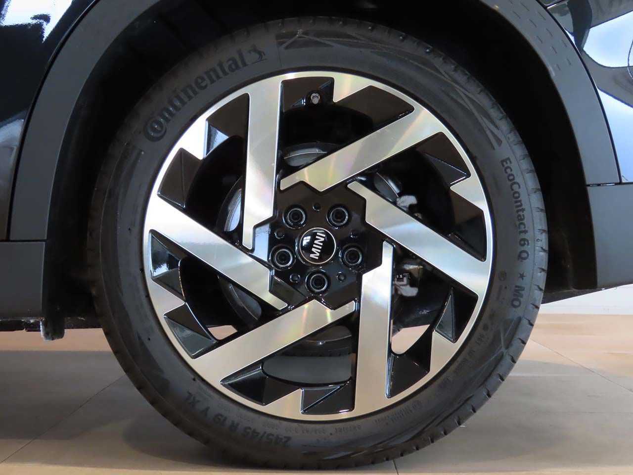 U25 MINI Countryman SE ALL4