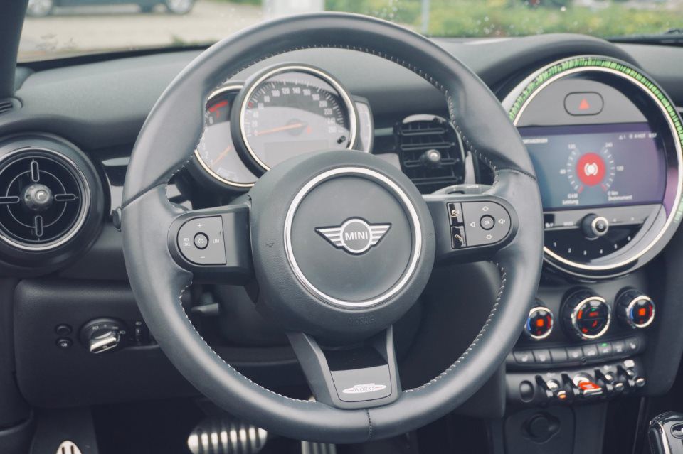 MINI Cooper Cabrio