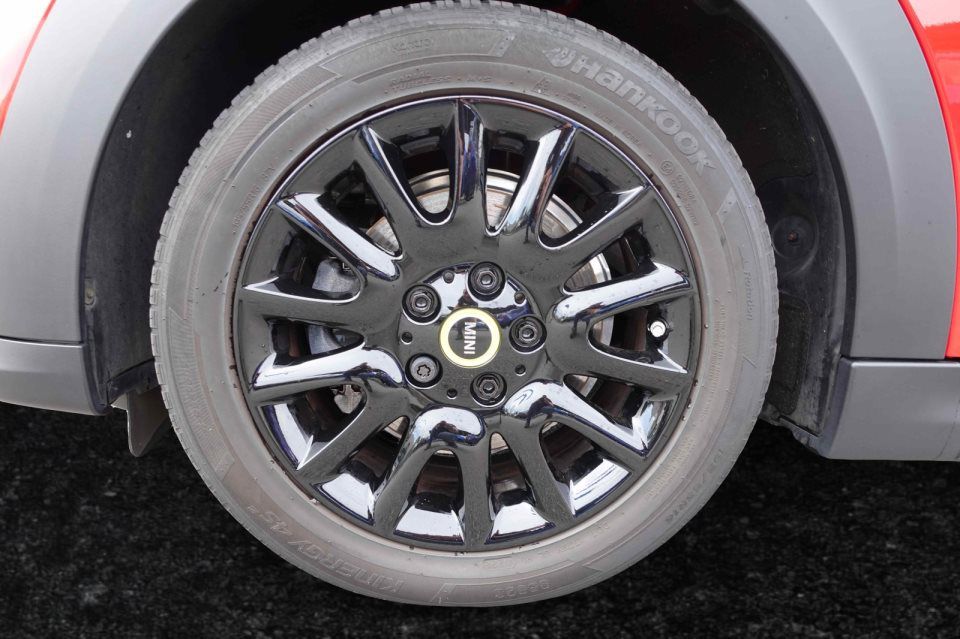MINI Cooper SE