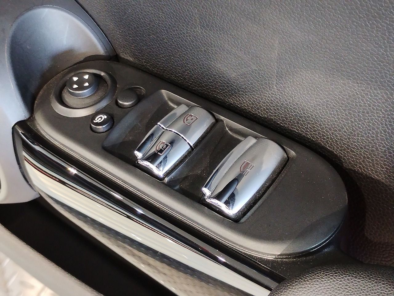 F57 MINI John Cooper Works Convertible LCI